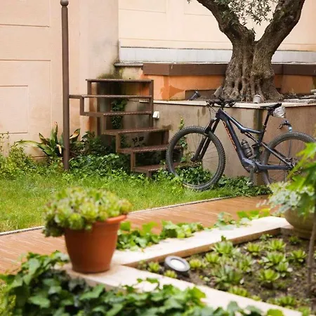 Casa De Trinidad * 塞哥维亚